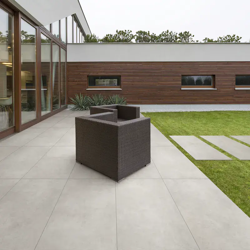 sintesi-evoque-betonoptik-terrassenplatten