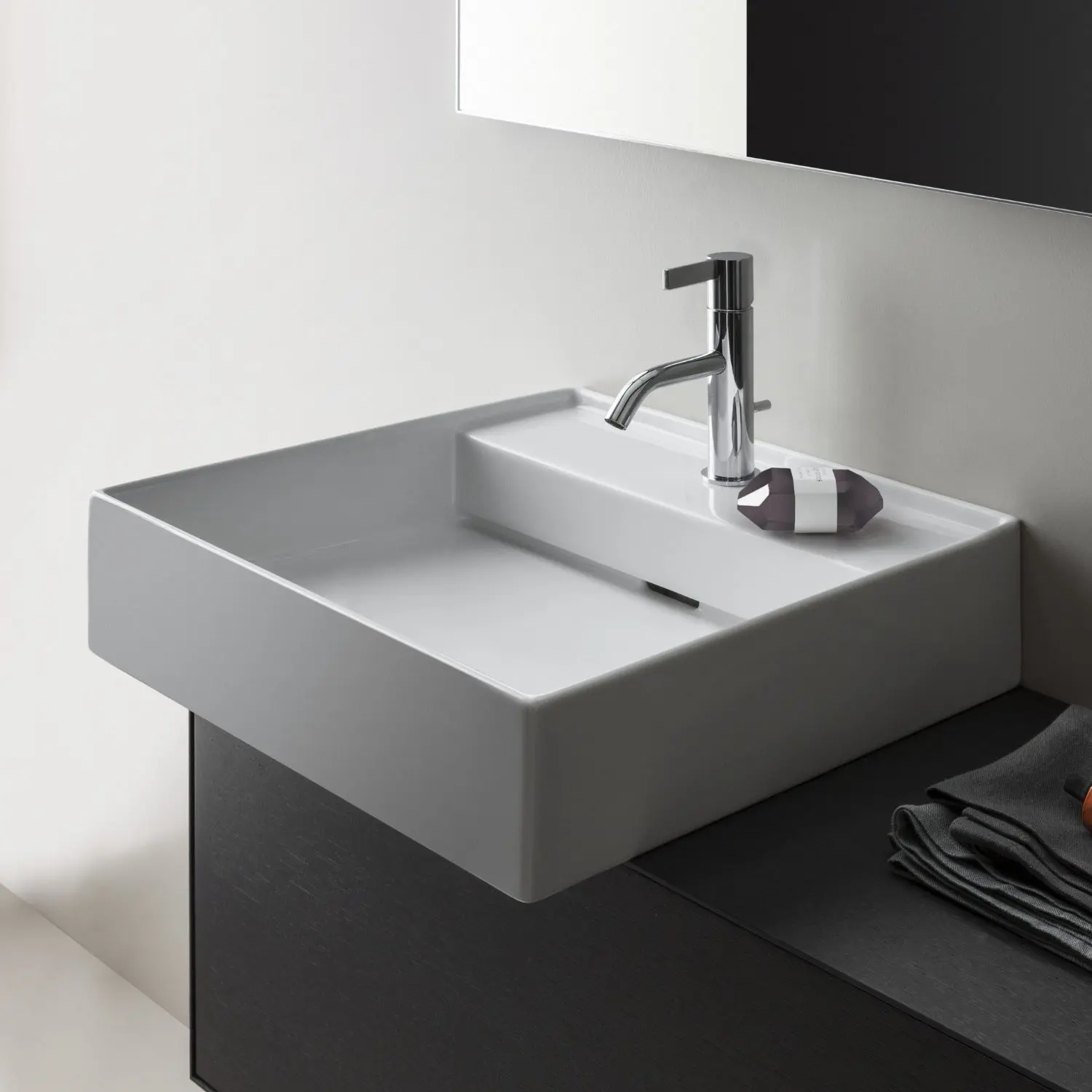 Laufen Kartell Aufsatz Handwaschbecken 46 x 46 cm